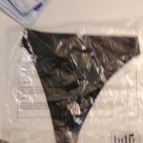 Cotton Rib Thong - Picture 4 of 5